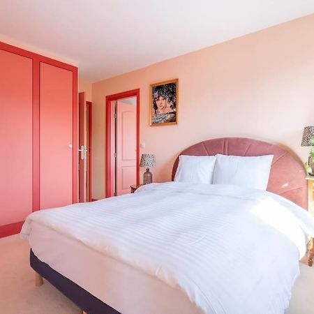 City Escape Le Bourget Exterior foto