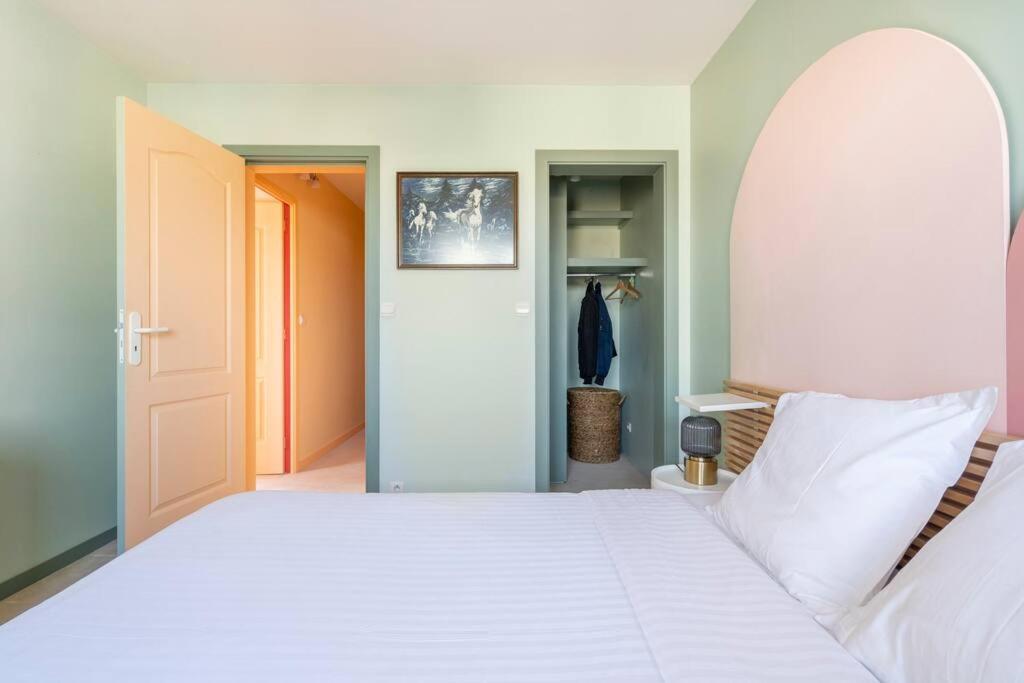 City Escape Le Bourget Exterior foto